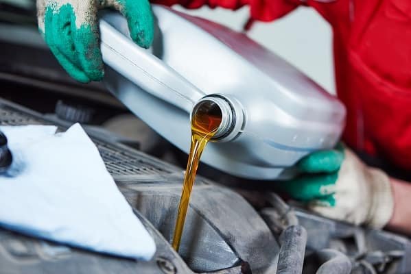 automobile car oil replacement